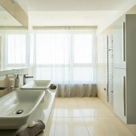 Appart hôtel The Summer 4*