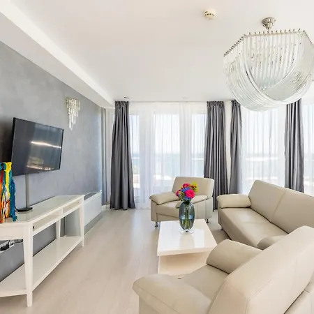 Apart Otel The Summer 4*