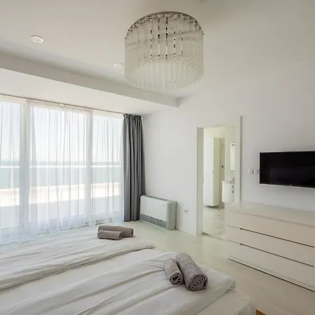 Aparthotel The Summer *