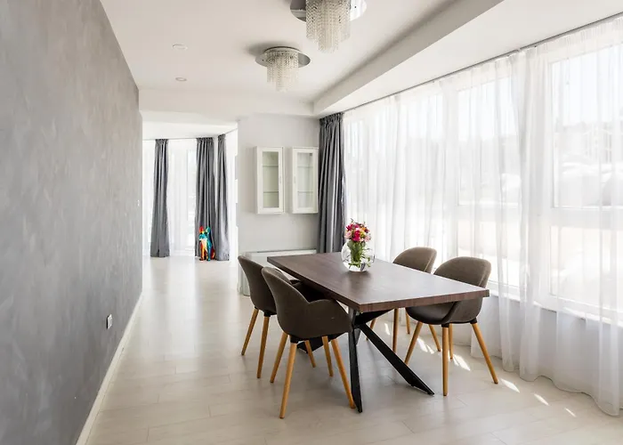 The Summer Апартхотел