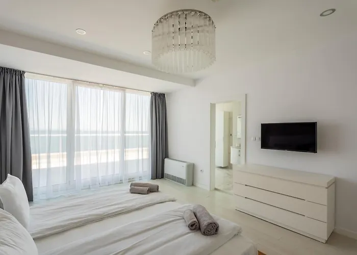 Апартхотел The Summer 4*