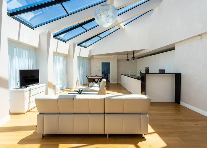 Апартхотел The Summer Созопол